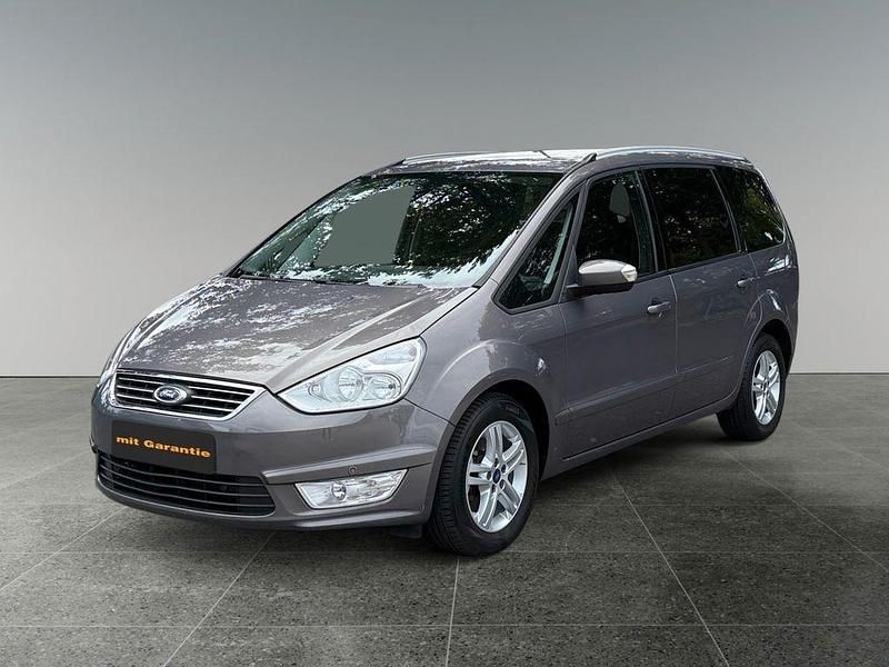 Braun Gebraucht 2014 Ford Galaxy Business Edition Van / Kleinbus | 12.990 € - Bild 1/4
