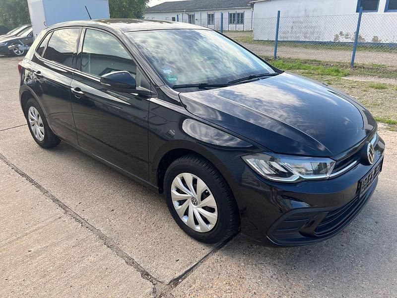 Gebraucht VW Polo Life 95 PS (69 kW) 2023 Schwarz Limousine