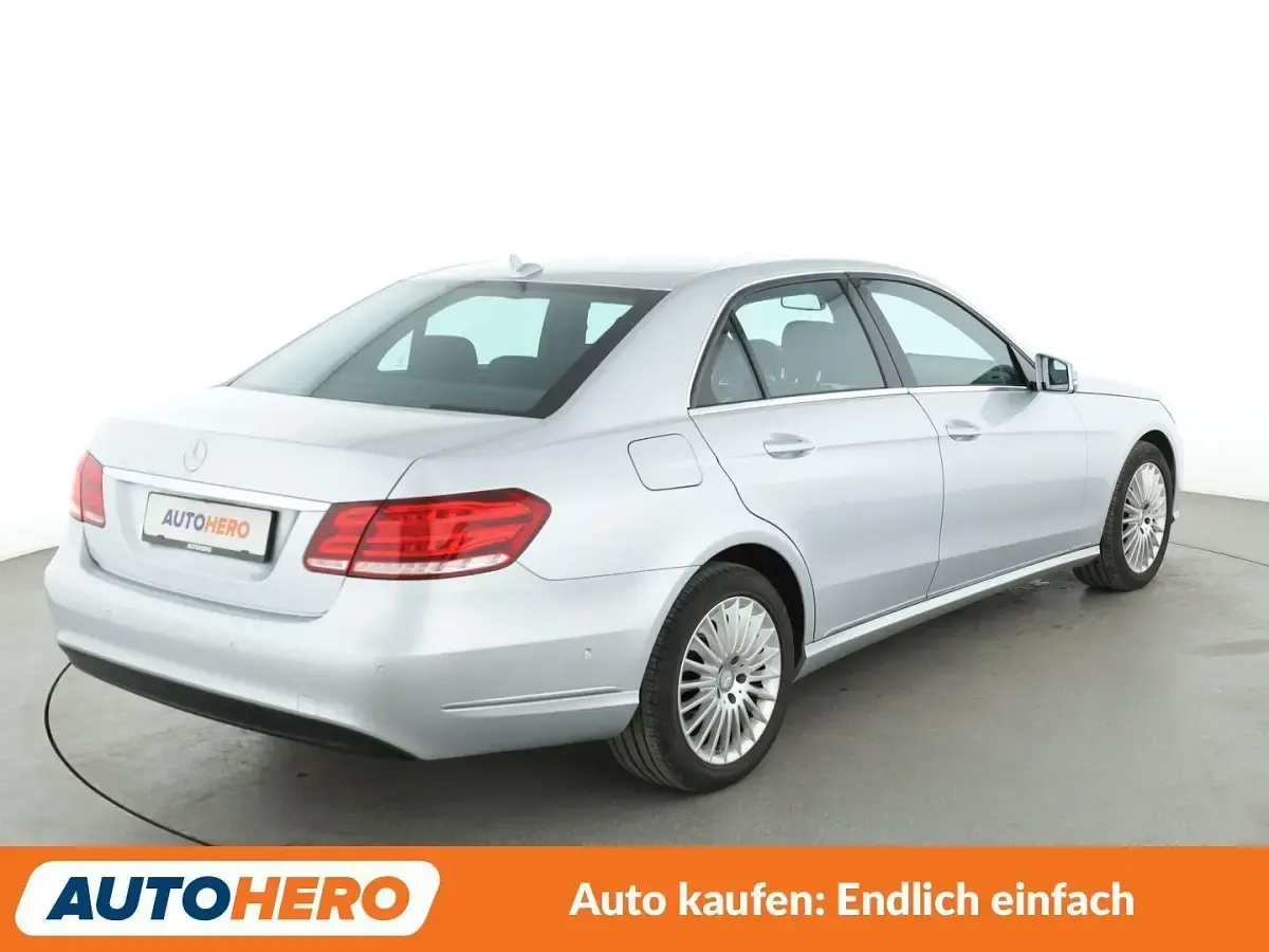 Usata Mercedes E250 Elegance 211 CV (155 kW) 2014 Argento Berlina