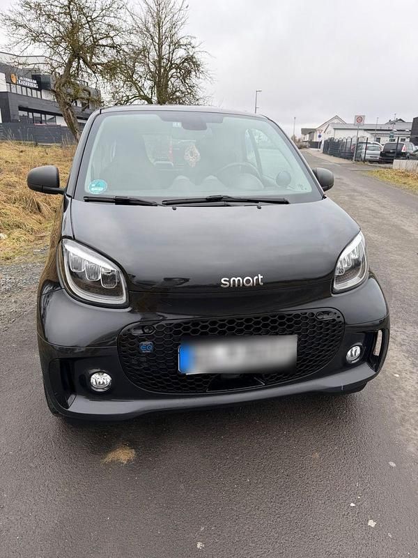 Gebraucht Smart ForTwo Coupé 60 kW (82 PS) 2022 Schwarz Coupé