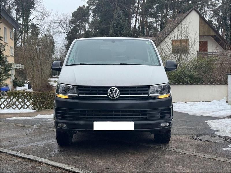 Weiß Gebraucht 2018 VW Transporter Van | 10.400 € (Superpreis) - Bild 1/4