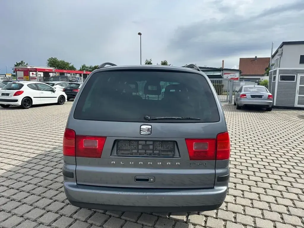 Gebraucht Seat Alhambra Reference 140 PS (102 kW) 2009 Grau Van / Kleinbus