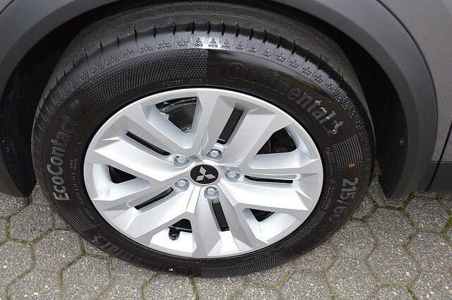 Neu Mitsubishi ASX Basis 91 PS (66 kW) 2025 Grau SUV