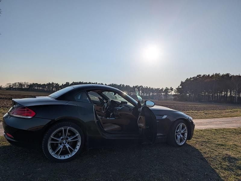 Gebraucht BMW Z4 185 PS (136 kW) 2012 Schwarz Cabrio