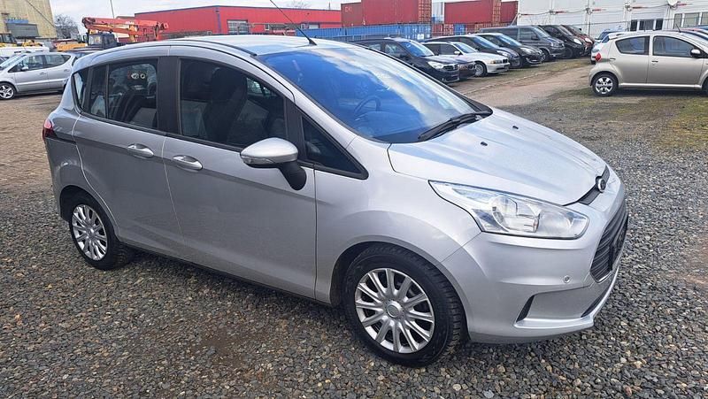 Second-hand Ford B-MAX Trend 101 CP (74 kW) 2016 Argintiu Monovolum