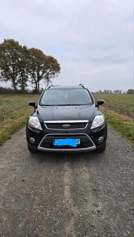 Schwarz Gebraucht 2011 Ford Kuga SUV | 5.500 € (Guter Preis) - Bild 1/4