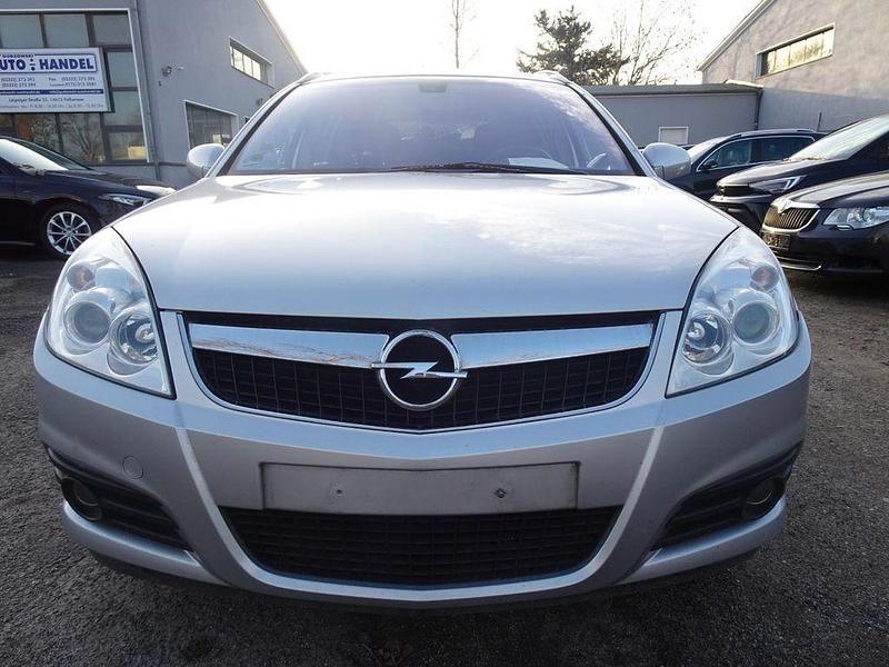 Gebraucht Opel Vectra Edition 120 PS (88 kW) 2007 Silber Kombi