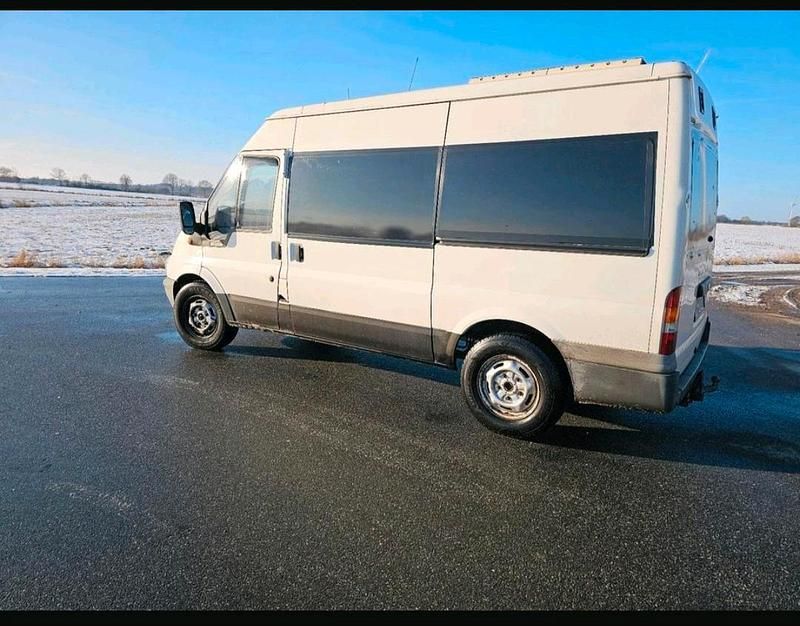 Second-hand Ford Transit 115 CP (84 kW) 2006 Alb Monovolum