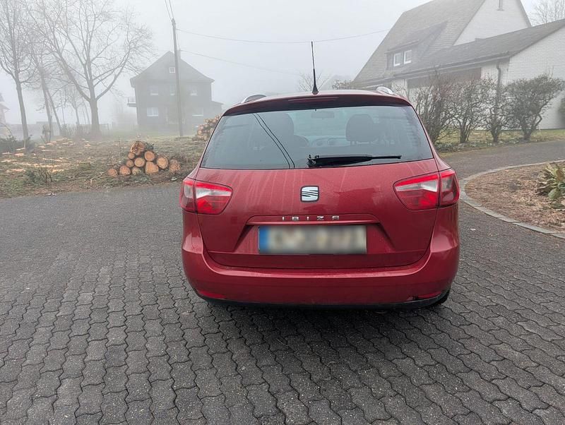 Gebraucht Seat Ibiza ST 105 PS (77 kW) 2012 Rot Kombi