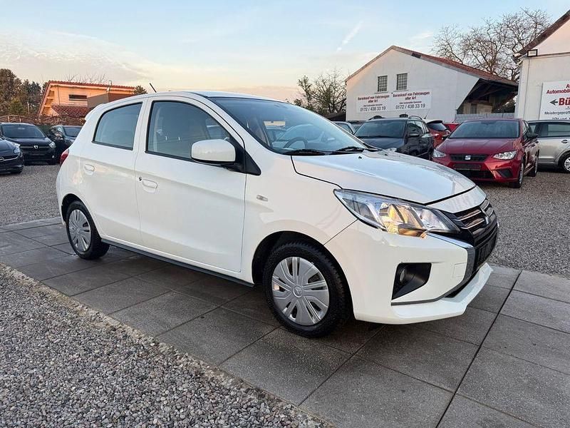 Weiß Gebraucht 2020 Mitsubishi Space Star Basis Limousine | 7.999 € (Guter Preis) - Bild 1/4