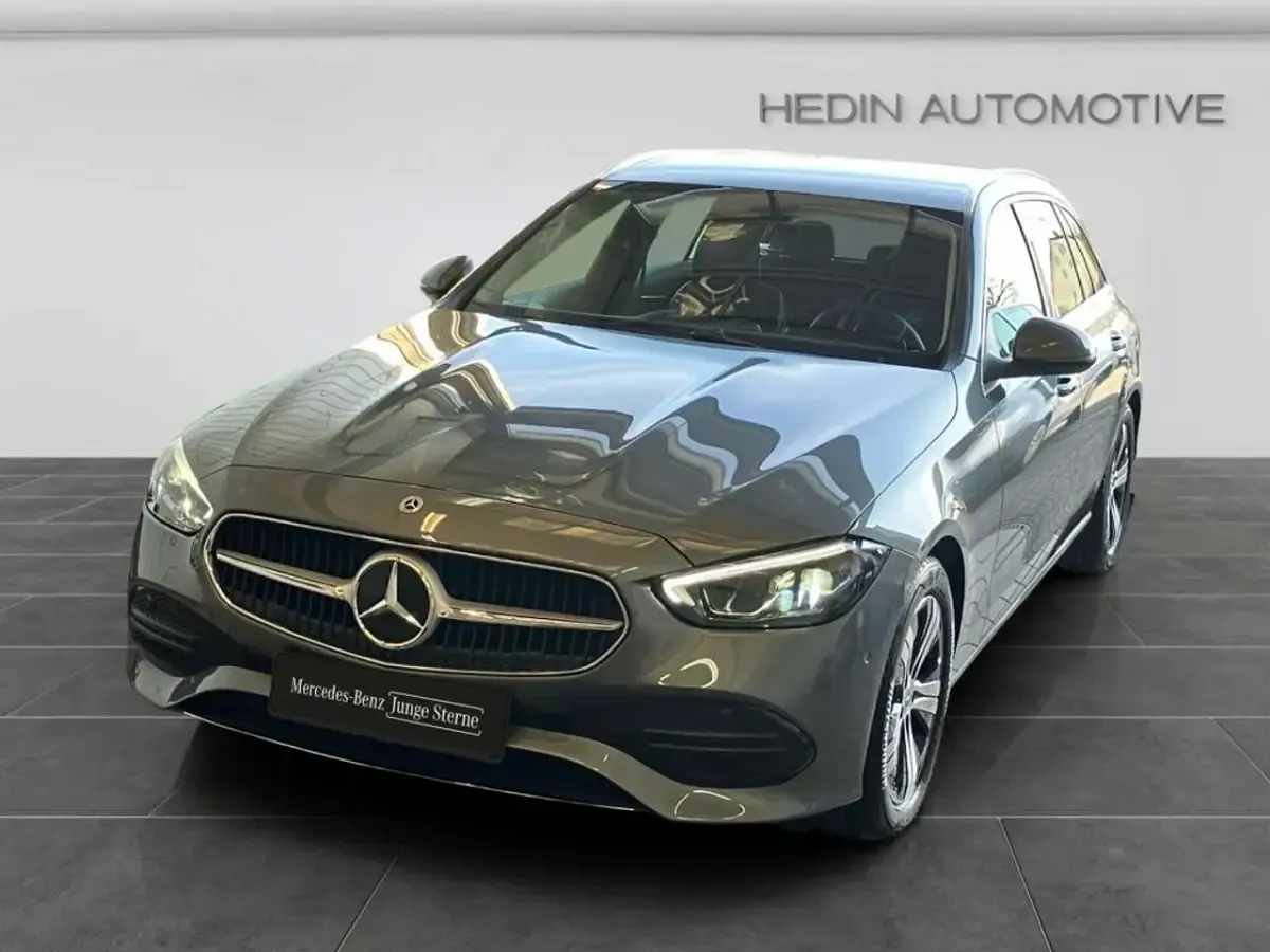 Gebraucht Mercedes C180 Avantgarde 170 PS (125 kW) 2025 Grau Limousine