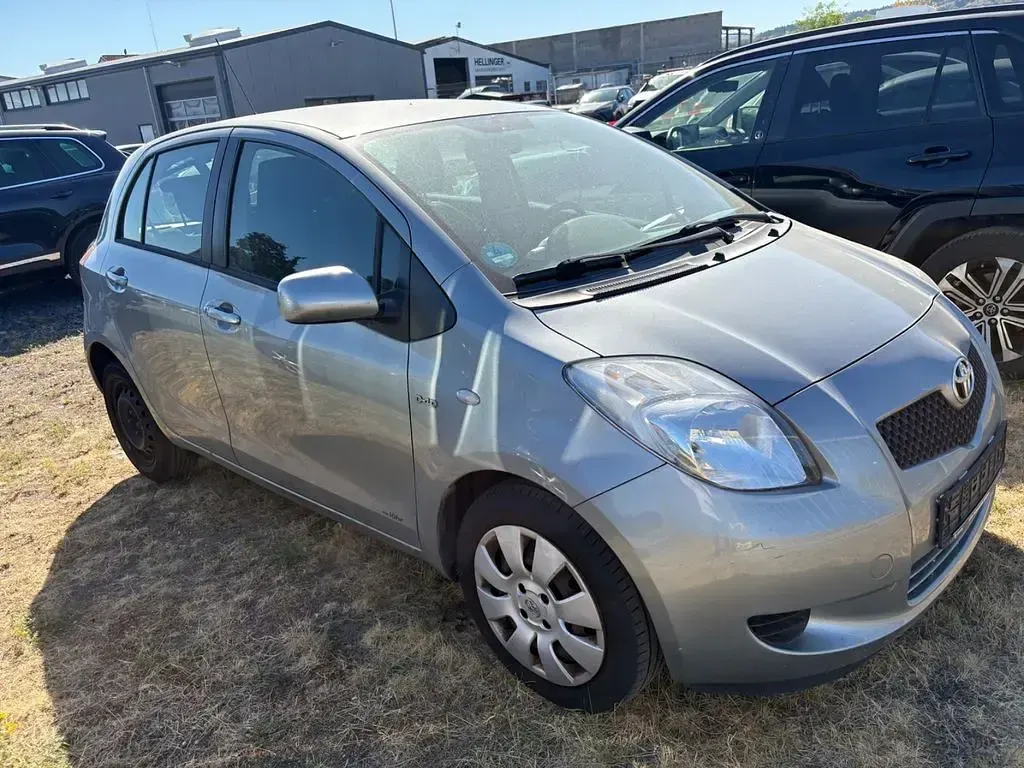 Gebraucht Toyota Yaris Cool 90 PS (66 kW) 2008 Kleinwagen