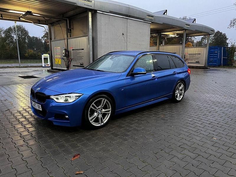 Gebraucht BMW 320 Shadowline 190 PS (139 kW) 2017 Blau Limousine