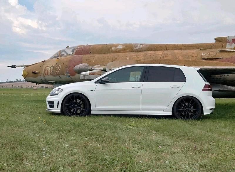 Gebraucht VW Golf VII R 300 PS (220 kW) 2016 Weiß Limousine