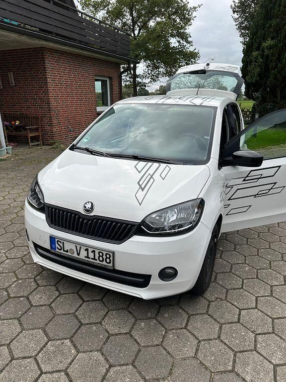 Weiß Gebraucht 2016 Skoda Citigo Active Kleinwagen | 2.950 € (Superpreis) - Bild 1/4
