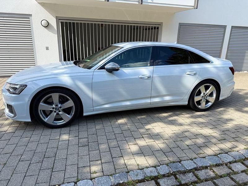 Gebraucht Audi S6 Ambiente 344 PS (253 kW) 2022 Weiß Limousine