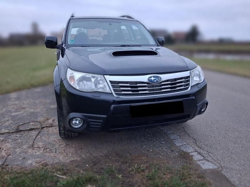 Gebraucht Subaru Forester Exclusive+ 147 PS (108 kW) 2009 Schwarz SUV