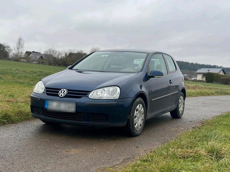Blau Gebraucht 2006 VW Golf V Kleinwagen | 1.200 € (Superpreis) - Bild 1/4