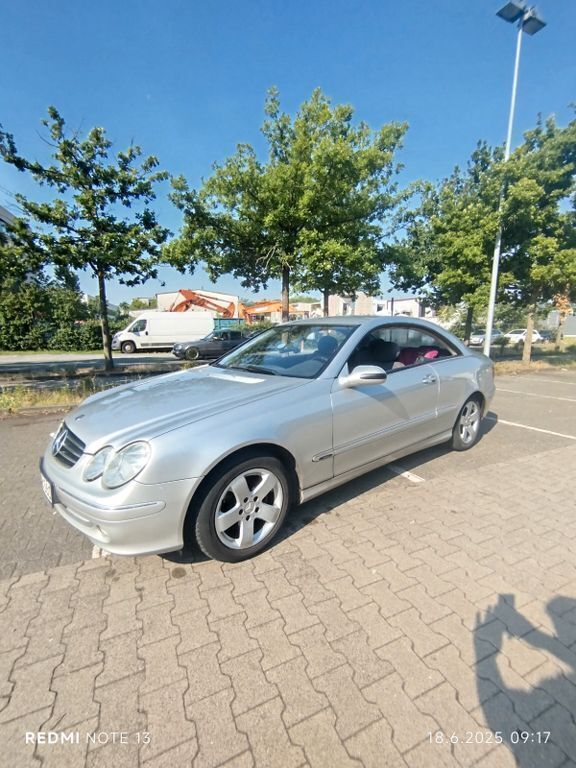 Silber Gebraucht 2003 Mercedes CLK200 Elegance Coupé | 3.400 € (Superpreis) - Bild 1/4