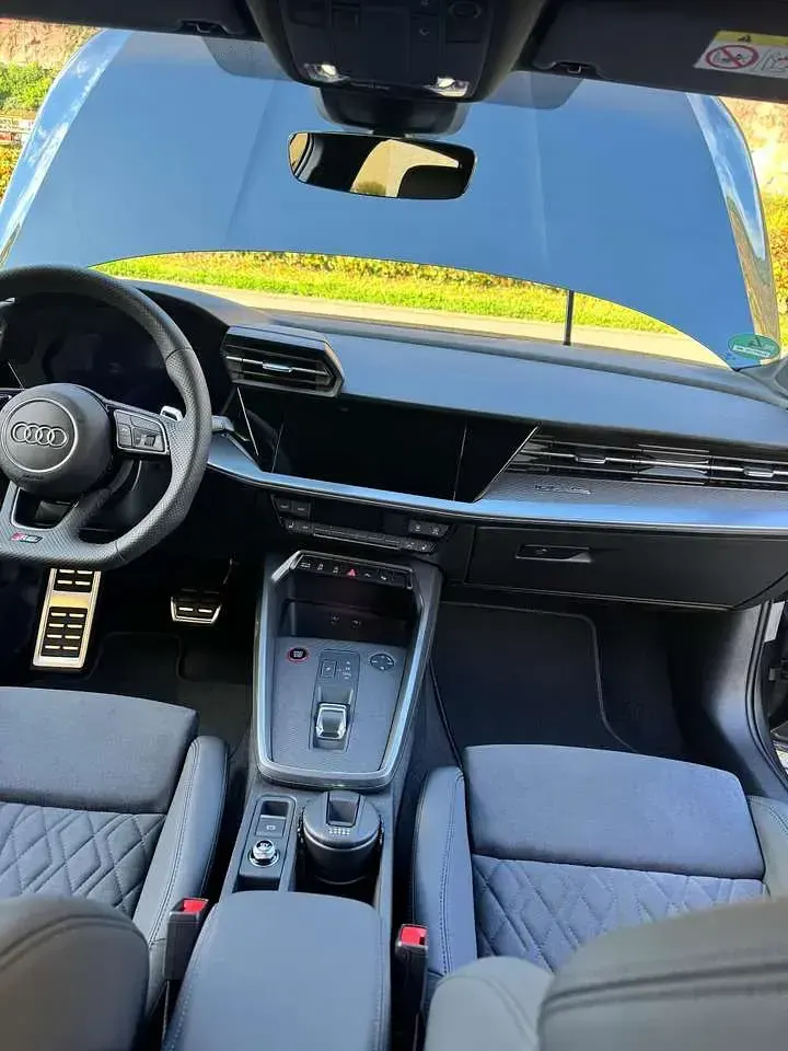 Gebraucht Audi RS3 Performance 400 PS (294 kW) 2023 Grau Limousine