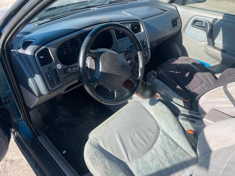 Gebraucht Nissan Primera 125 PS (91 kW) 2000 Blau Kombi