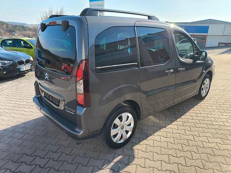 Gebraucht Citroën Berlingo 120 PS (88 kW) 2018 Grau Van / Kleinbus
