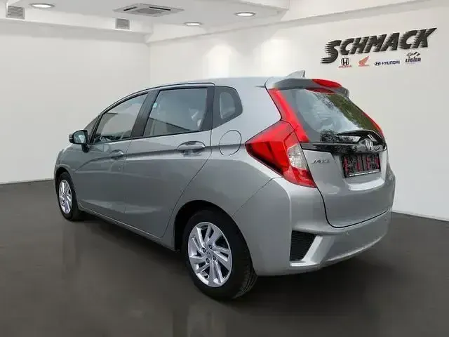 Gebraucht Honda Jazz Comfort 102 PS (75 kW) 2016 Silber Kleinwagen