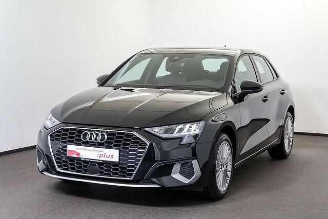Gebraucht Audi A3 Advanced Plus 116 PS (85 kW) 2024 Mythosschwarz metallic Limousine