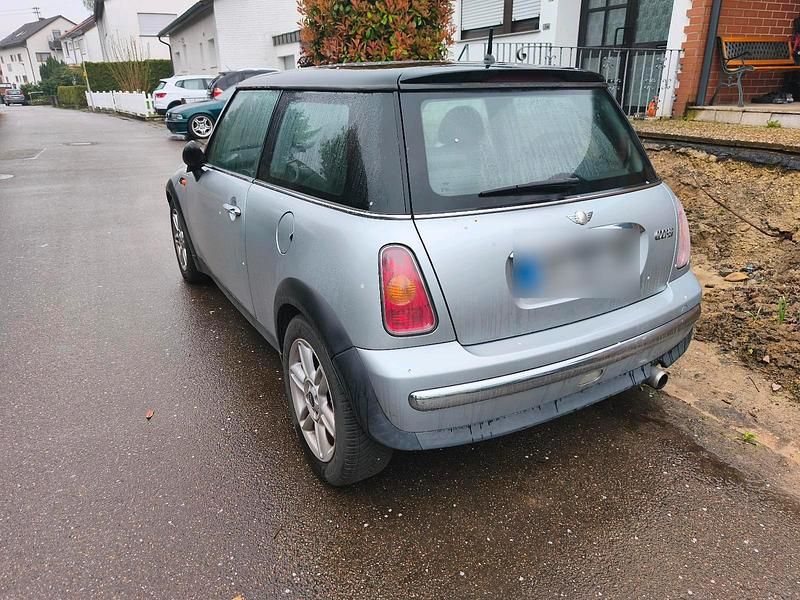 Second-hand Mini Cooper Coupé 116 CP (85 kW) 2004 Argintiu Coupe