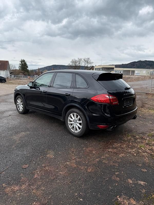 Gebraucht Porsche Cayenne 245 PS (180 kW) 2013 Schwarz SUV