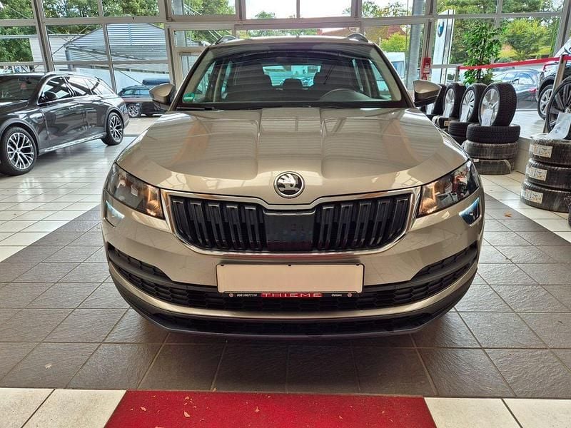 Beige Gebraucht 2019 Skoda Karoq Ambition SUV | 17.999 € (Superpreis) - Bild 1/4