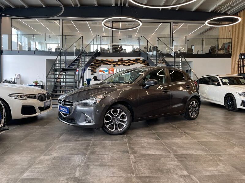 Grau Gebraucht 2019 Mazda 2 Sports-Line Kleinwagen | 12.799 € (Superpreis) - Bild 1/4