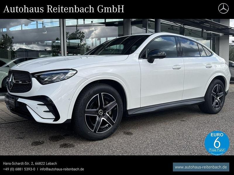 Unilack polarweiß Gebraucht 2024 Mercedes GLC200 AMG SUV | 58.469 € (Teuer) - Bild 1/4