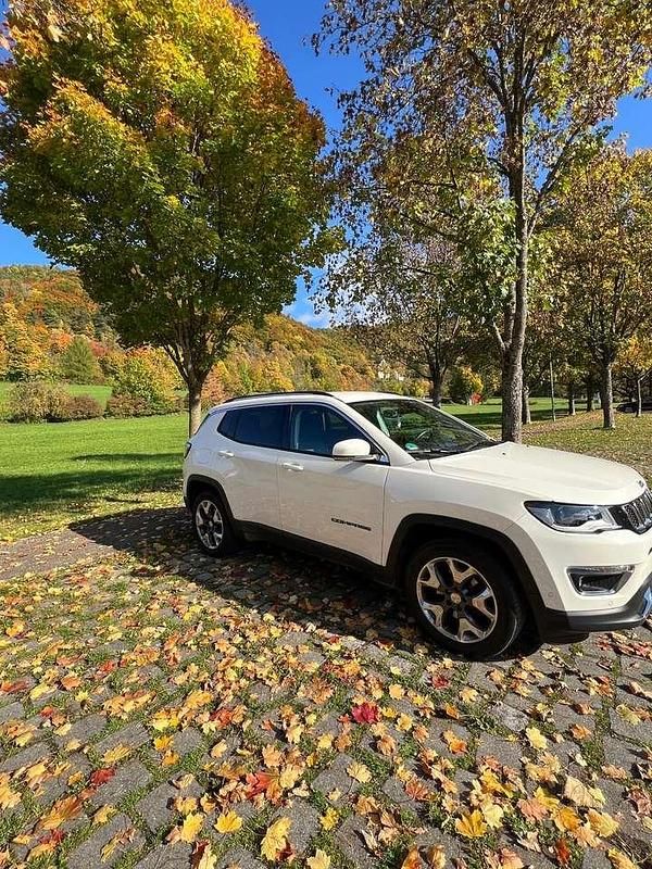 Gebraucht Jeep Compass Limited 170 PS (125 kW) 2018 SUV