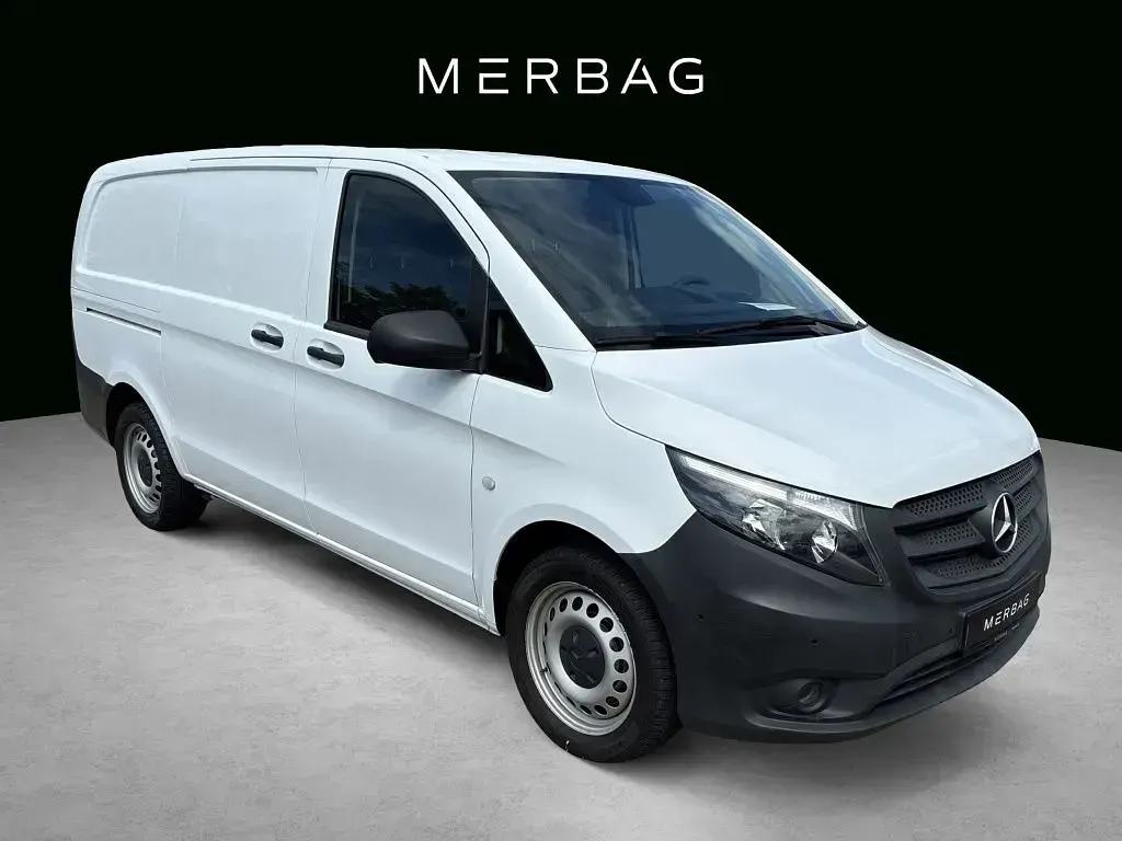 Gebraucht Mercedes Vito 163 PS (119 kW) 2022 Weiß Van