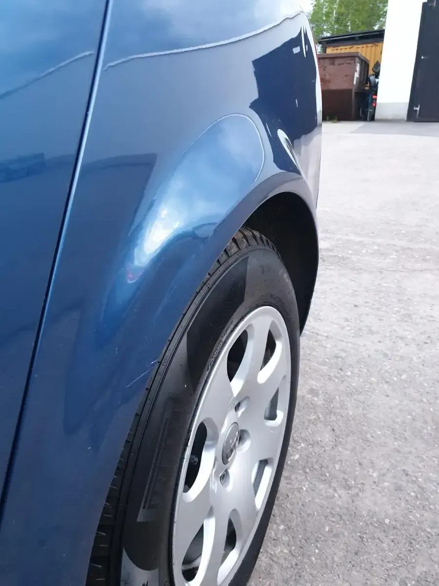 Gebraucht Audi A4 131 PS (96 kW) 2004 Blau Limousine