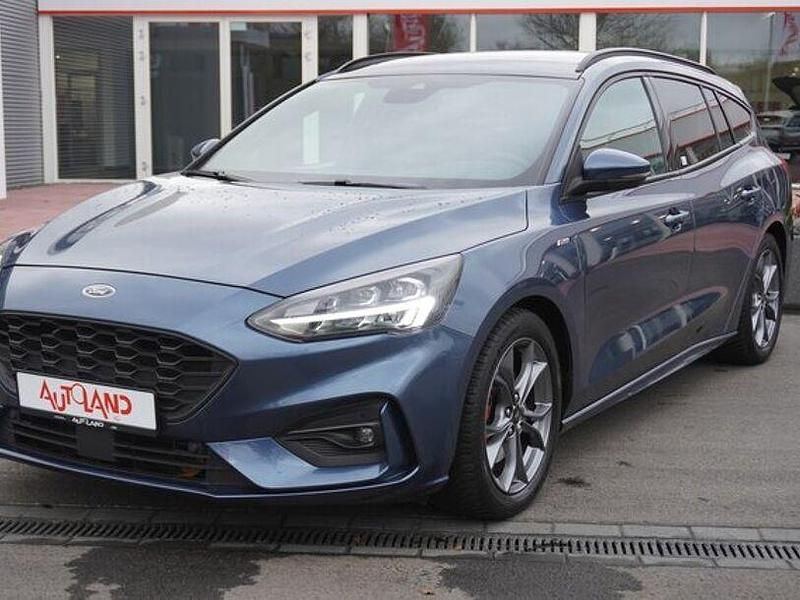 Blau Gebraucht 2020 Ford Focus ST-Line X Kombi | 19.990 € (Teuer) - Bild 1/4
