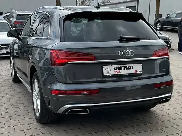 Gebraucht Audi Q5 S-Line 204 PS (150 kW) 2022 Daytonagrau SUV