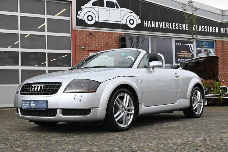 Silber Gebraucht 2006 Audi TT Comfort Cabrio | 9.990 € - Bild 1/4