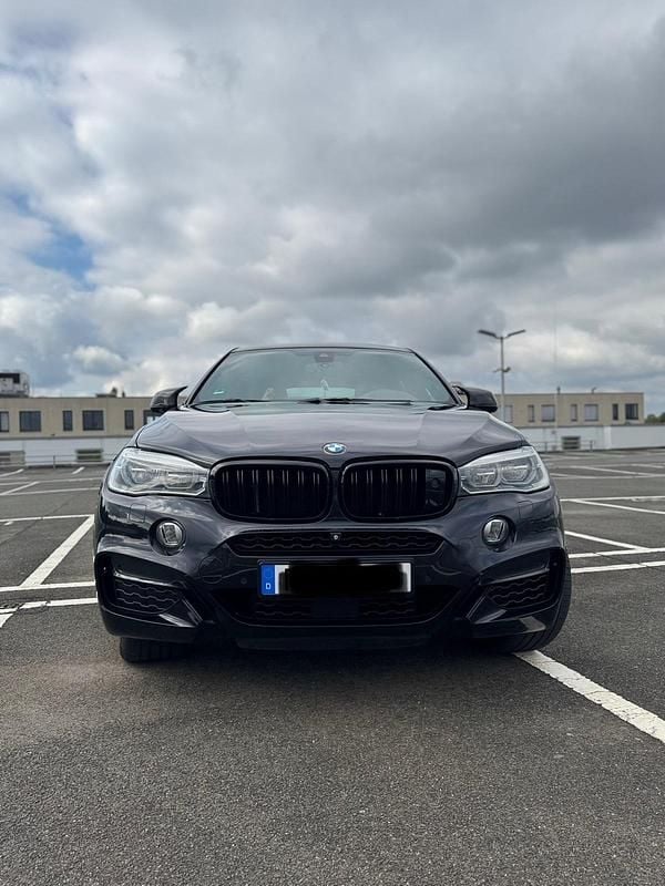 Schwarz Gebraucht 2015 BMW X6 M50 M Sport SUV | 29.999 € (Fairer Preis) - Bild 1/4