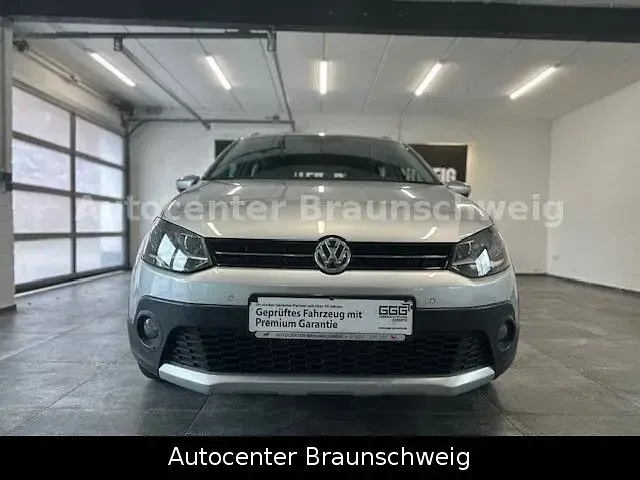 Gebraucht VW Polo Cross 90 PS (66 kW) 2015 Silber Kleinwagen