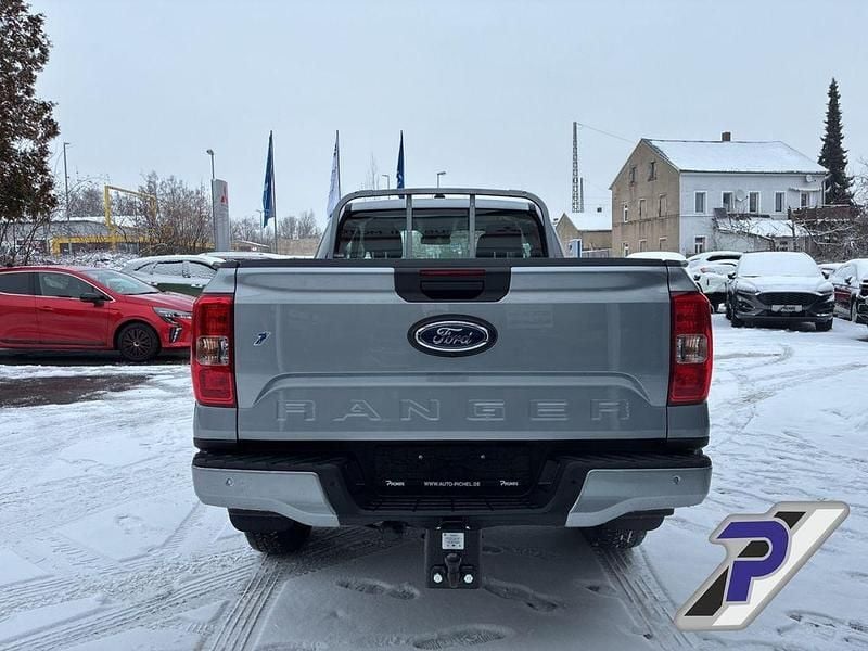 Neu Ford Ranger XLT 170 PS (125 kW) 2026 Silber Pickup