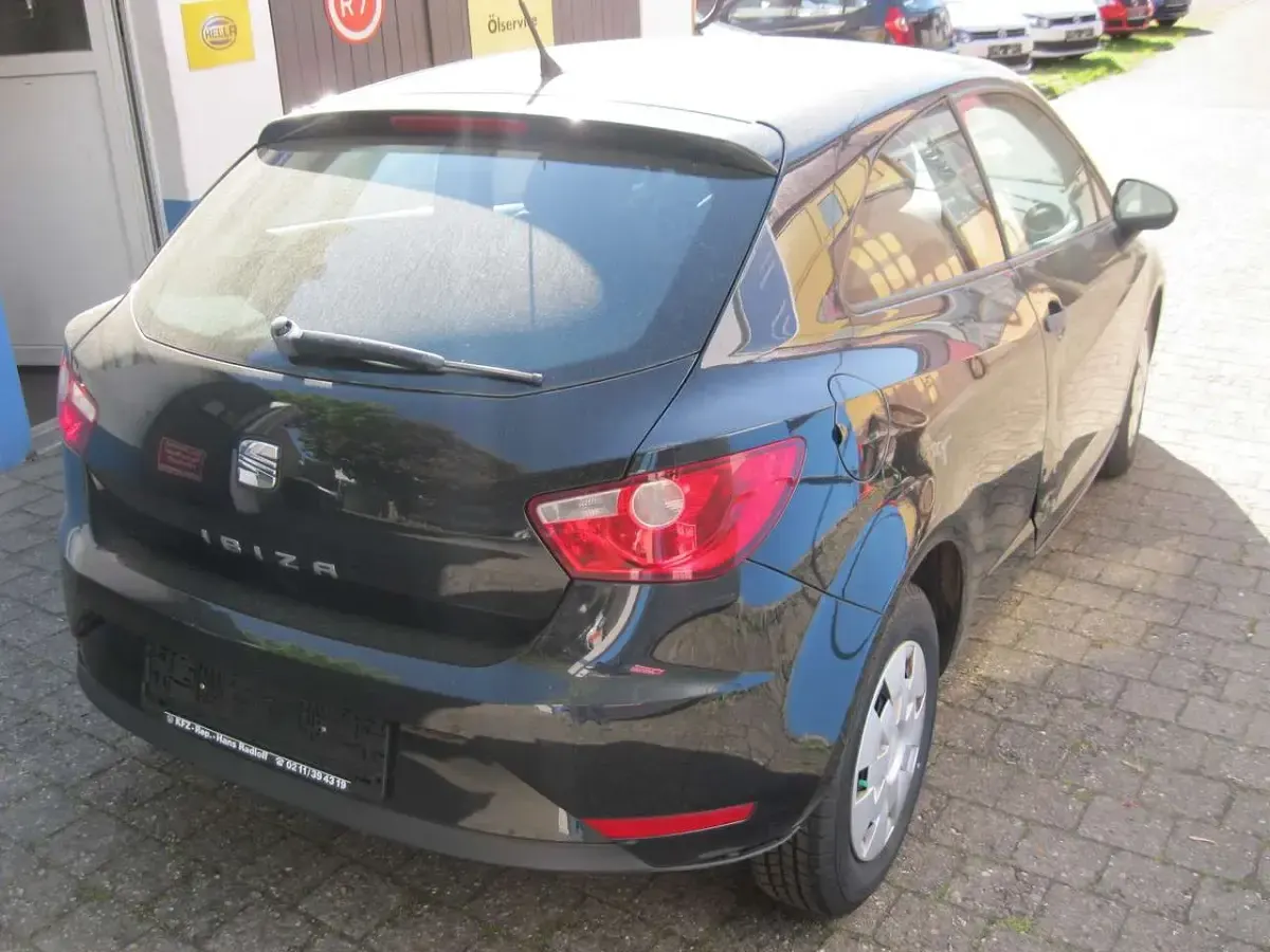 Second-hand Seat Ibiza SC Reference 69 CP (50 kW) 2013 Negru Hatchback