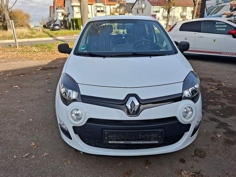 Weiß Gebraucht 2014 Renault Twingo Expression Kleinwagen | 4.990 € (Fairer Preis) - Bild 1/4