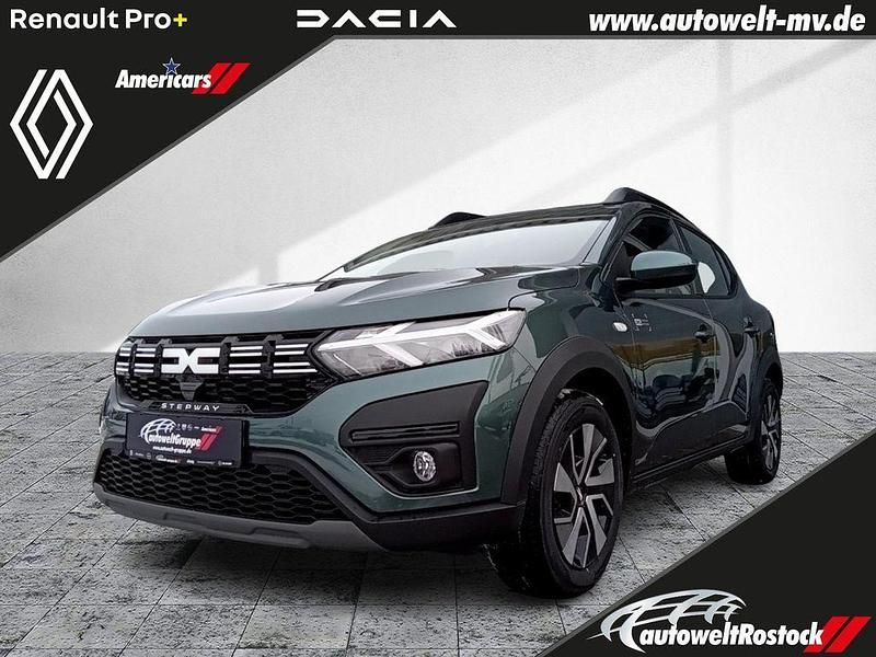 Neu Dacia Sandero Expression 91 PS (66 kW) 2026 Grün Limousine