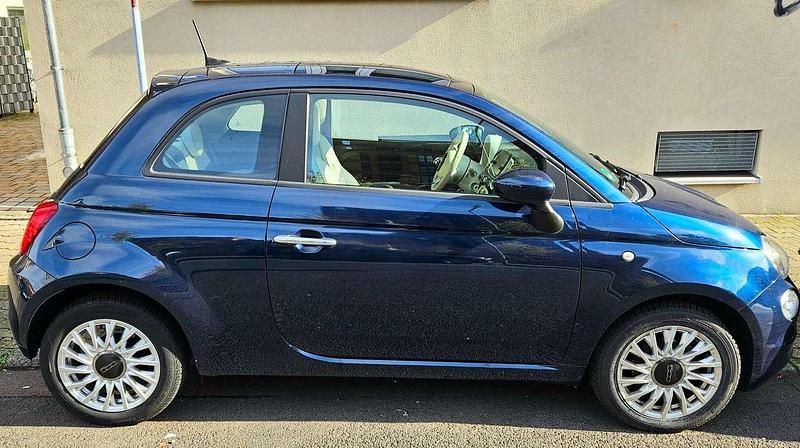 Gebraucht Fiat 500 Lounge 69 PS (50 kW) 2020 Blau Limousine