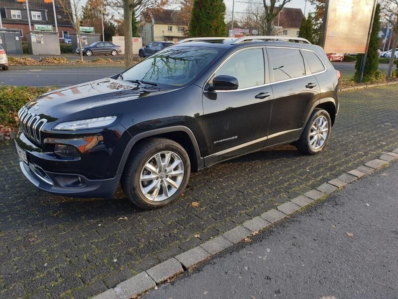 Schwarz Gebraucht 2017 Jeep Cherokee Limited SUV | 11.900 € (Superpreis) - Bild 1/4