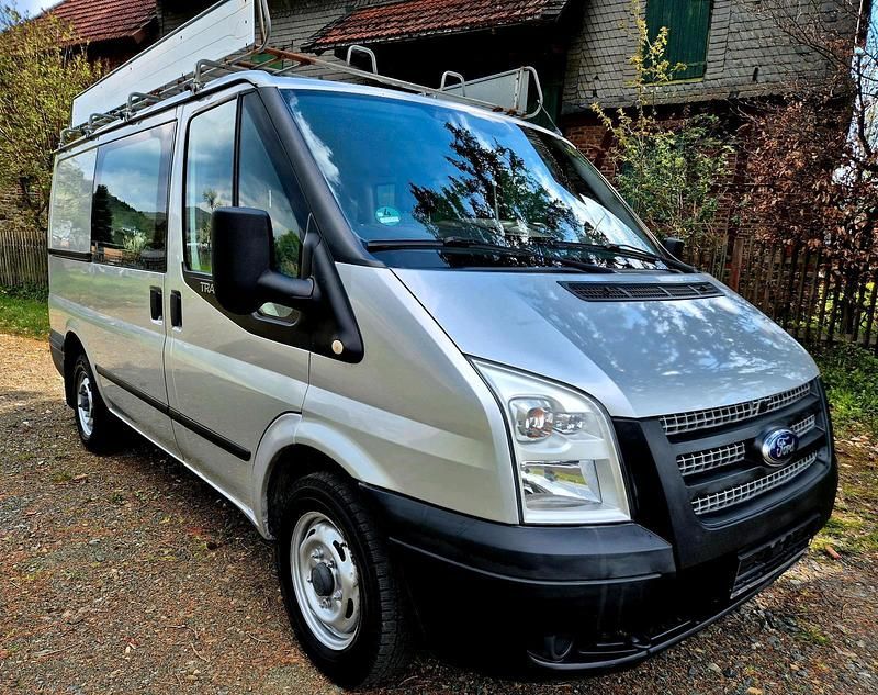 Gebraucht Ford Transit 101 PS (74 kW) 2013 Silber Van / Kleinbus