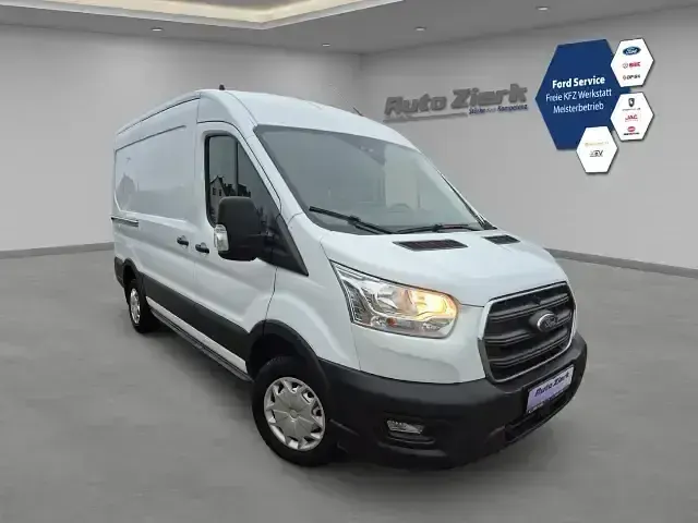 Gebraucht Ford Transit Trend 131 PS (96 kW) 2022 Andere Limousine