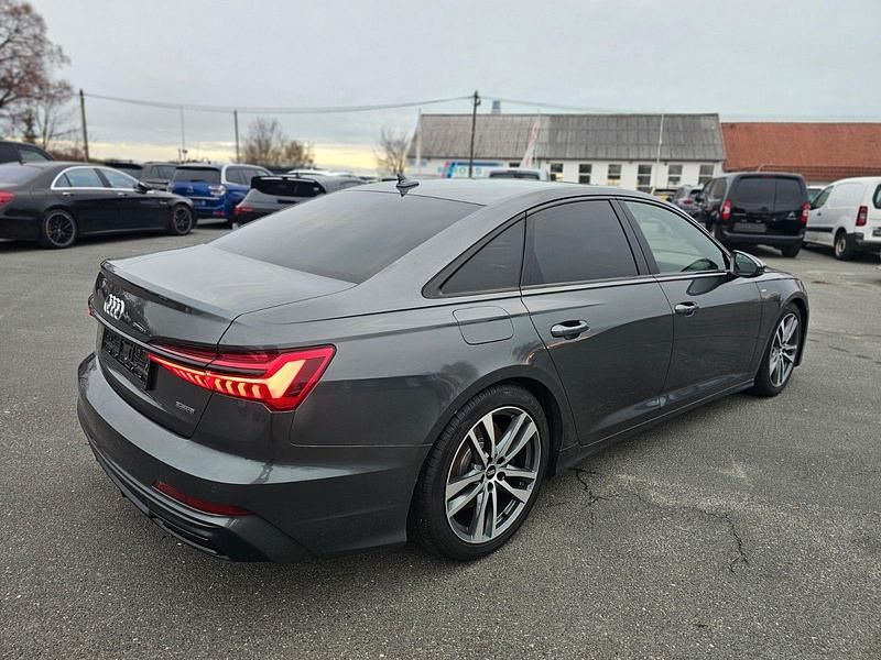 Gebraucht Audi A6 Sport 286 PS (210 kW) 2019 Grau Limousine